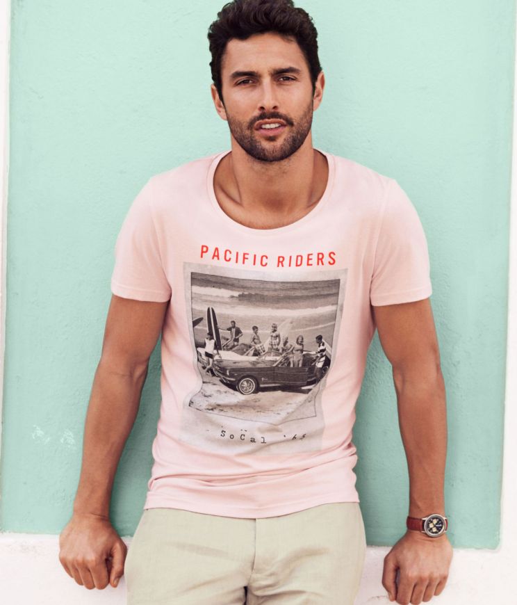 Noah Mills