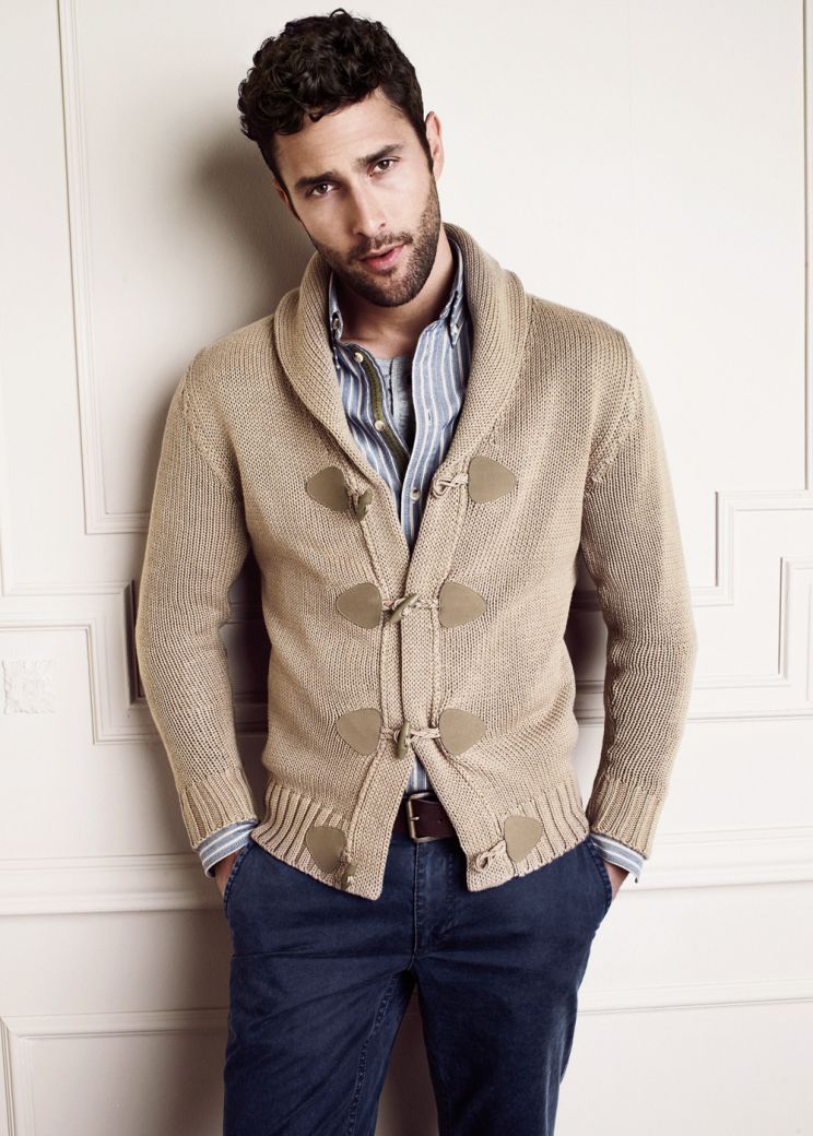 Noah Mills