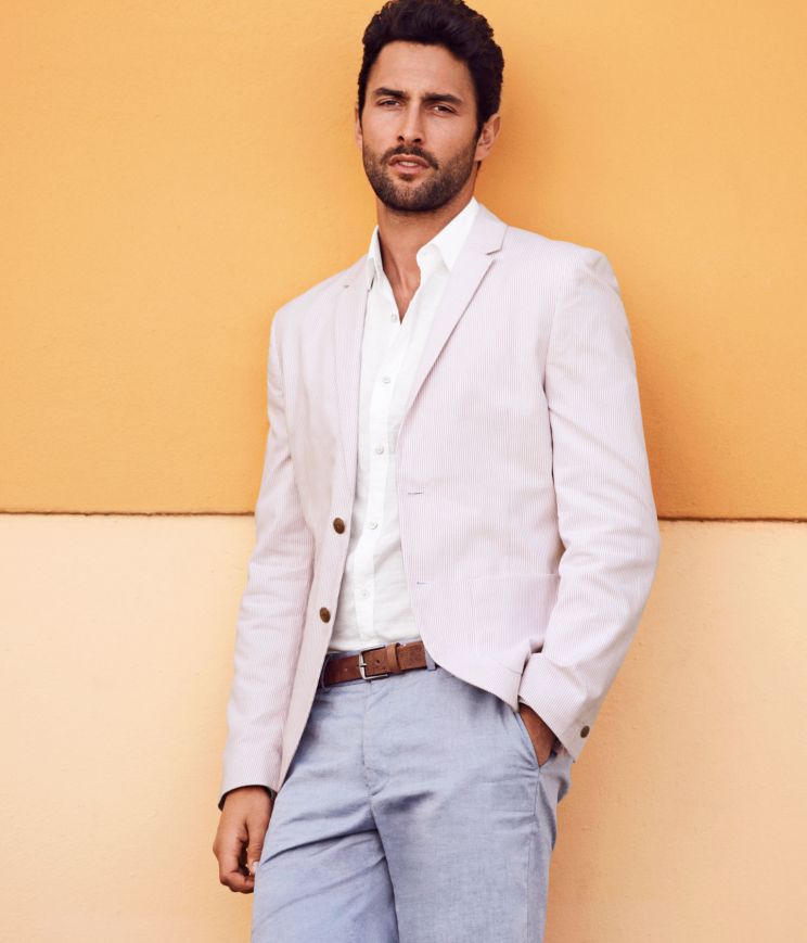 Noah Mills