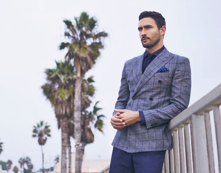 Noah Mills