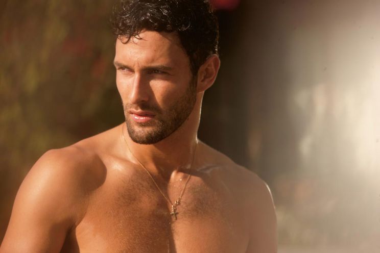 Noah Mills