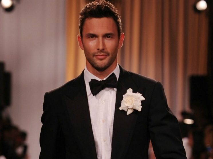 Noah Mills