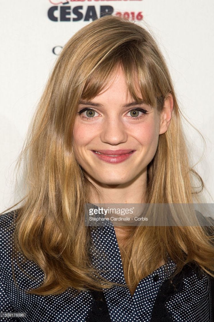 Noémie Schmidt