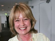 Noni Hazlehurst