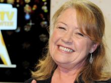 Noni Hazlehurst