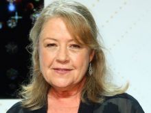 Noni Hazlehurst