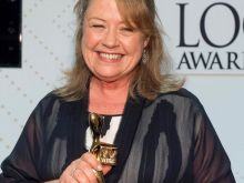 Noni Hazlehurst