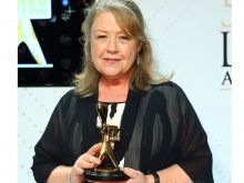 Noni Hazlehurst