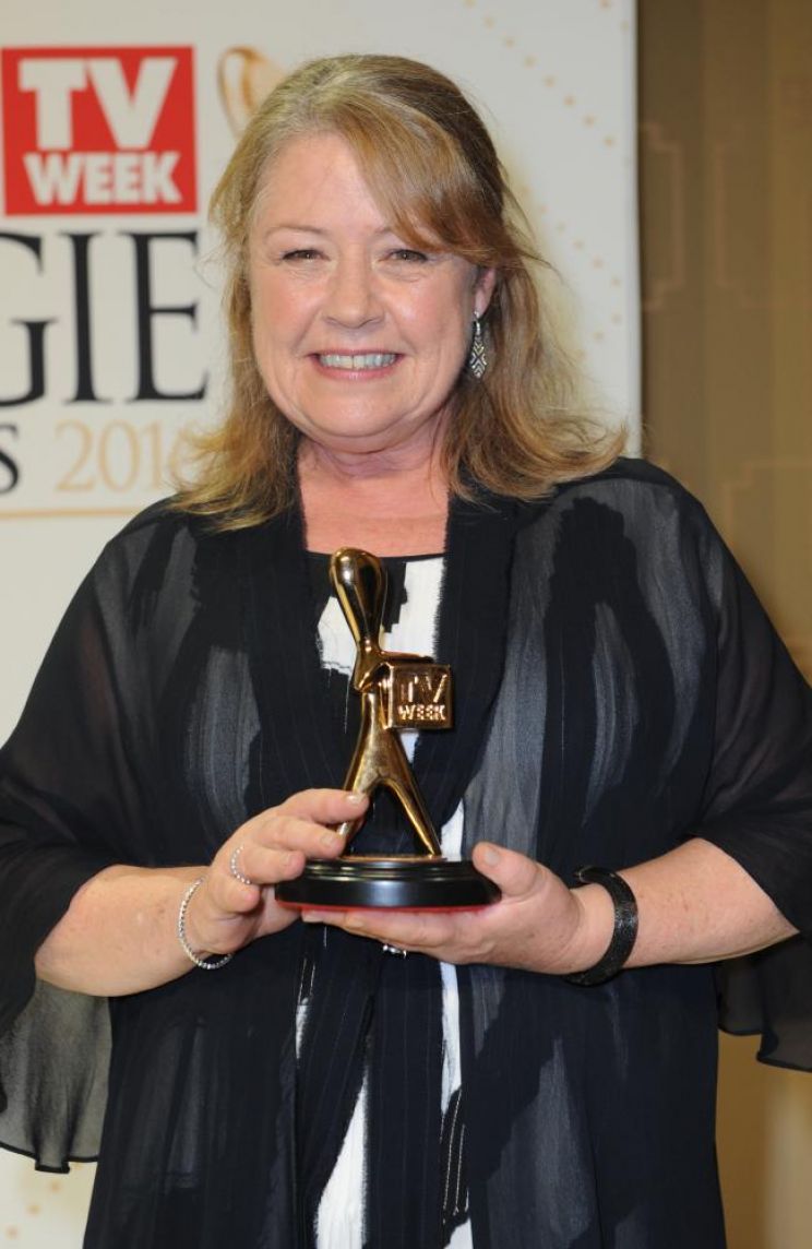 Noni Hazlehurst