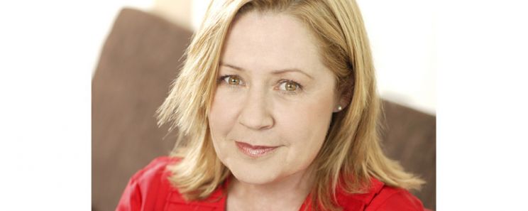 Noni Hazlehurst