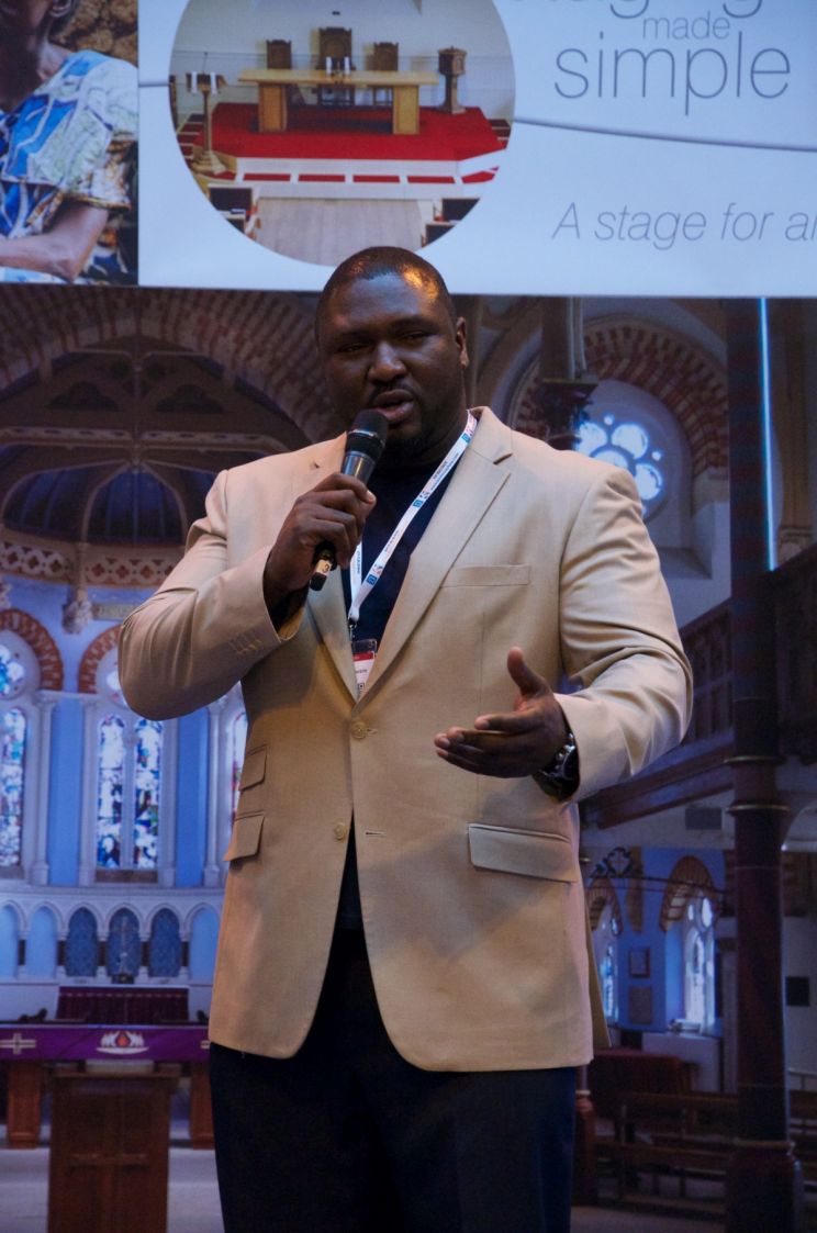 Nonso Anozie