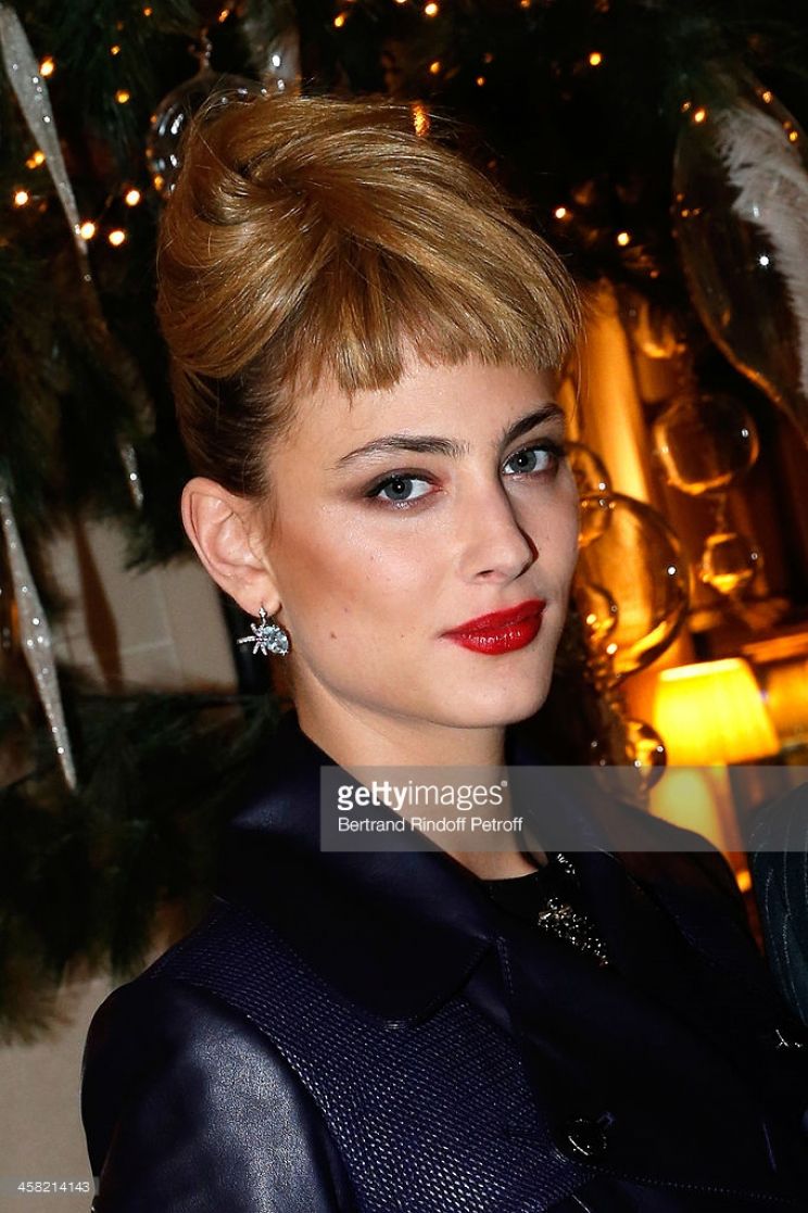Nora Arnezeder