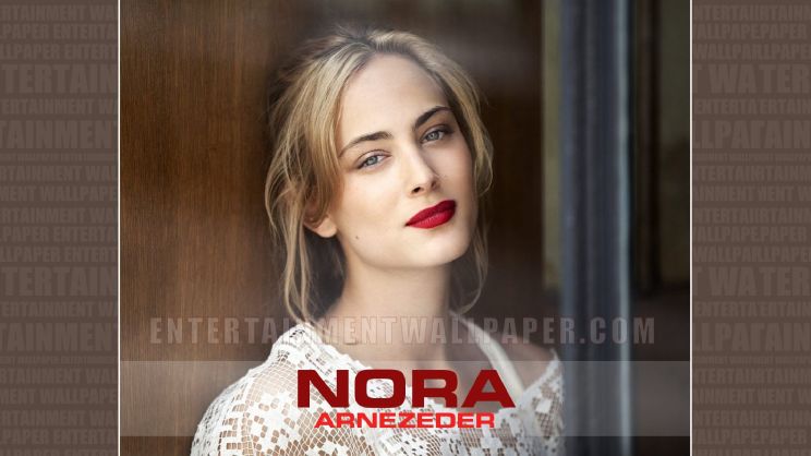 Nora Arnezeder