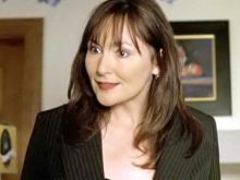 Nora Dunn