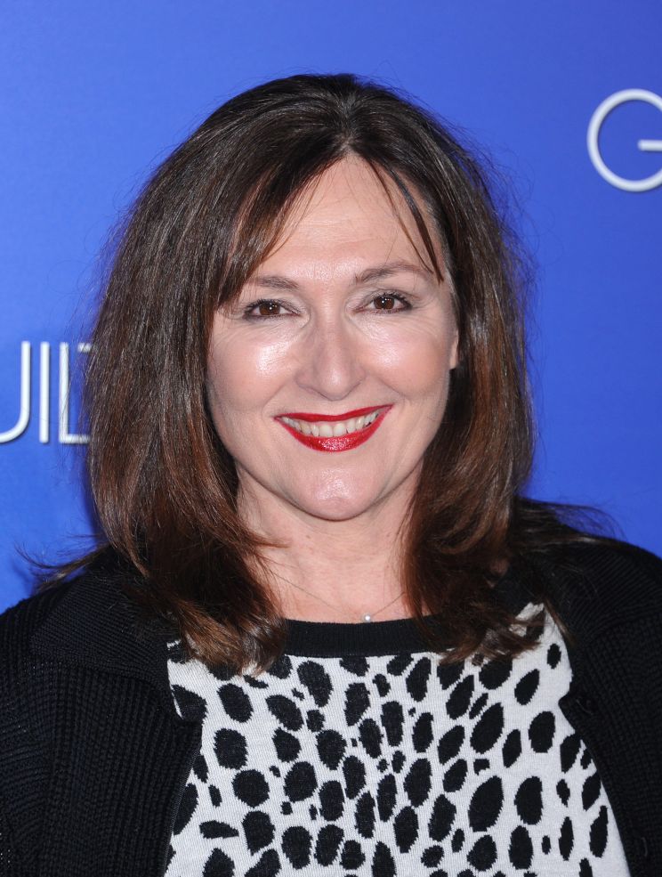 Nora Dunn