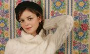 Nora Zehetner