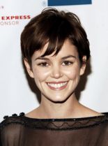 Nora Zehetner