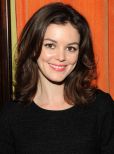 Nora Zehetner