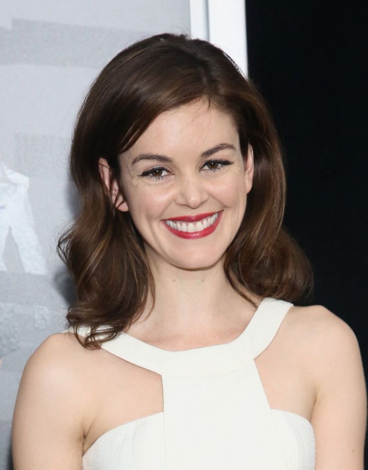Nora Zehetner