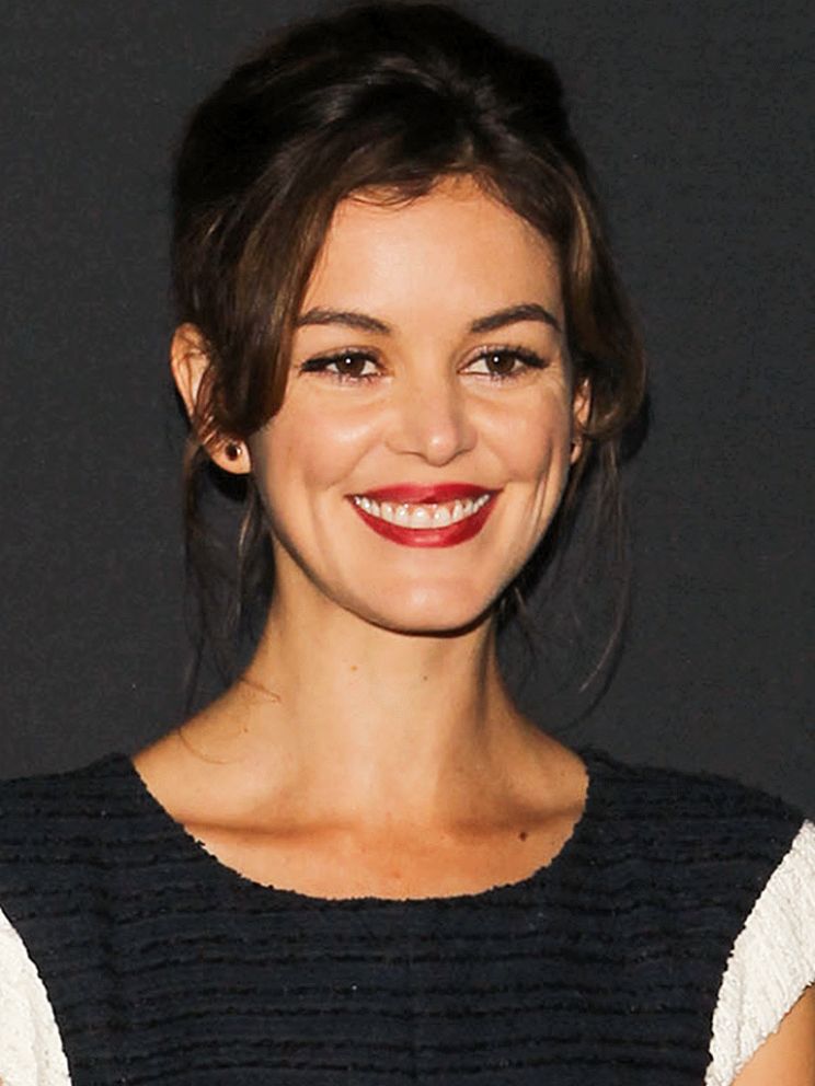 Nora Zehetner