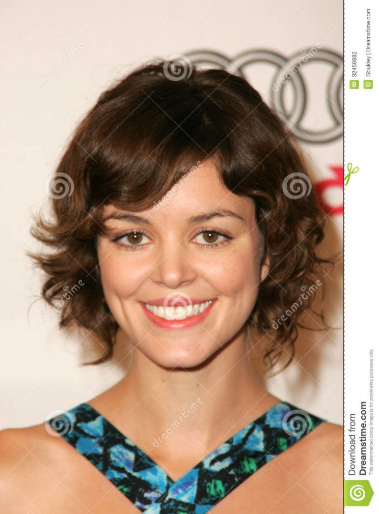 Nora Zehetner