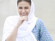 Nosheen Phoenix