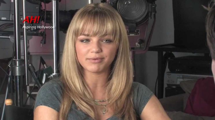Oana Gregory