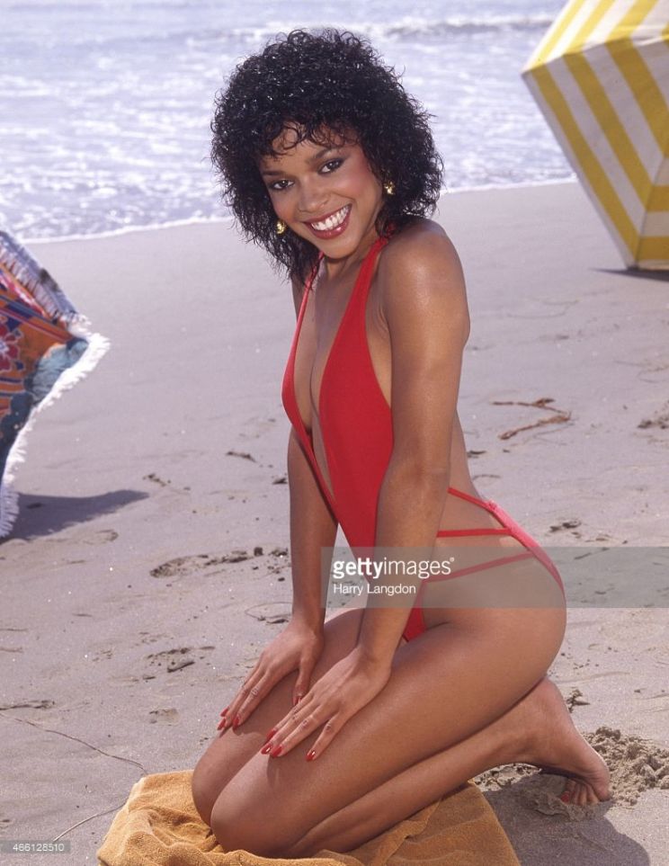 Ola Ray