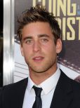 Oliver Jackson-Cohen