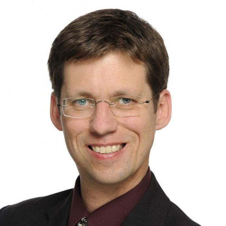 Oliver Morton