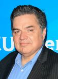 Oliver Platt