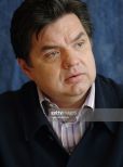 Oliver Platt