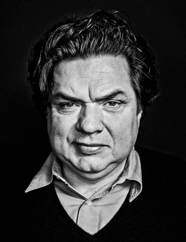 Oliver Platt