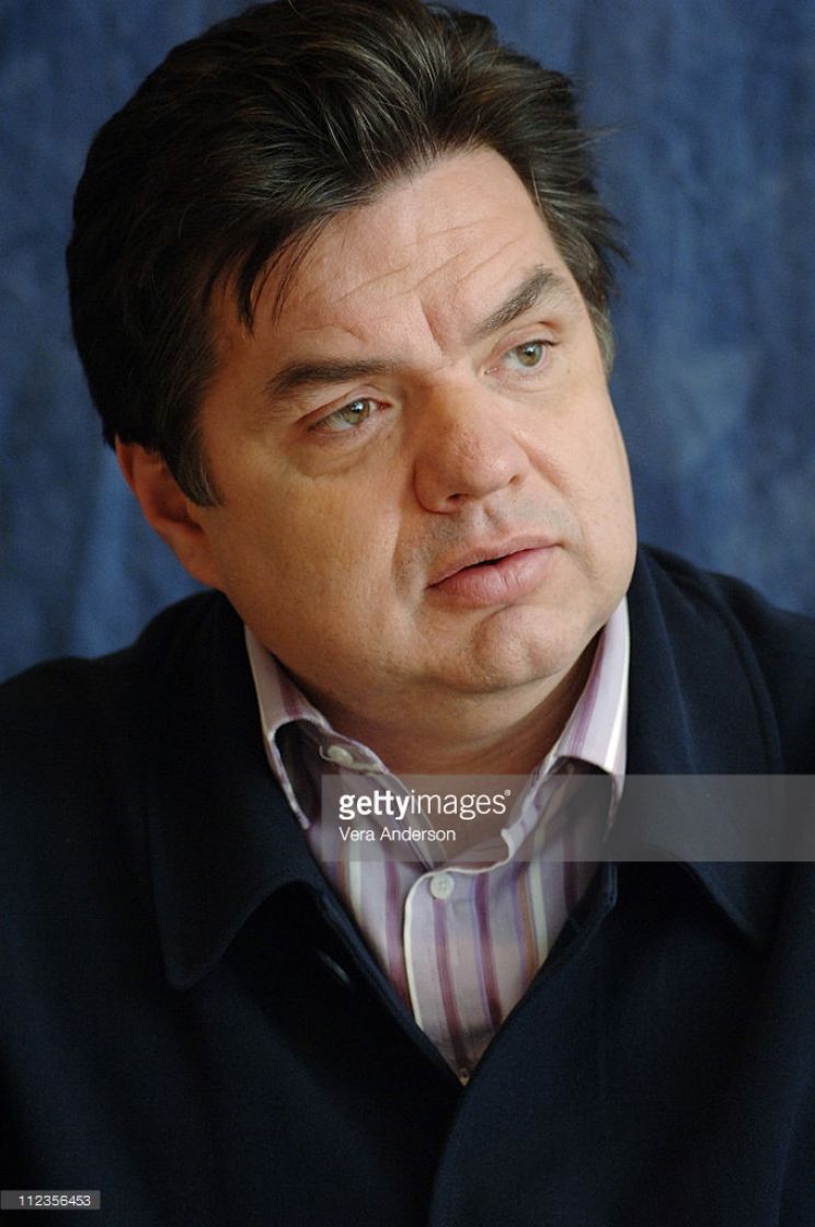 Oliver Platt