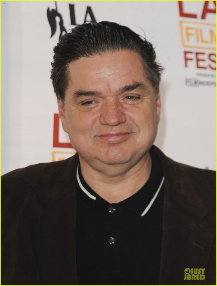 Oliver Platt