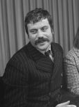 Oliver Reed