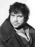 Oliver Reed