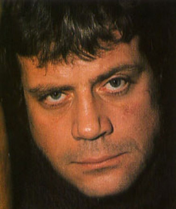 Oliver Reed