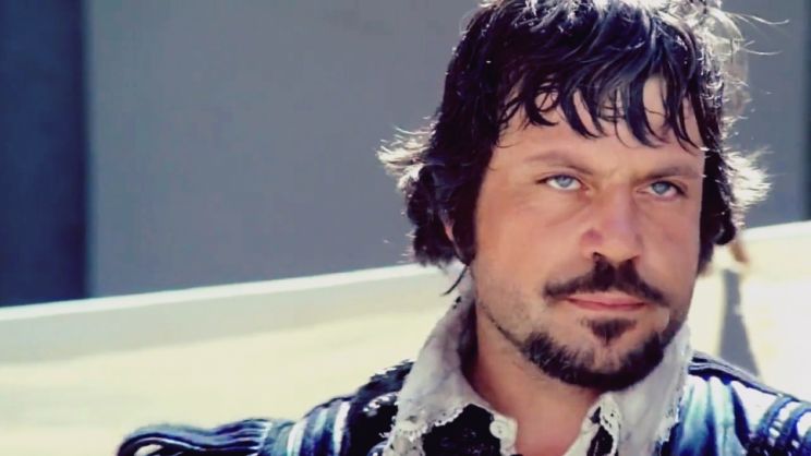 Oliver Reed