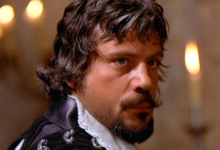 Oliver Reed