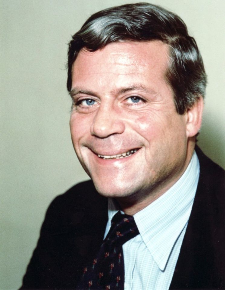 Oliver Reed