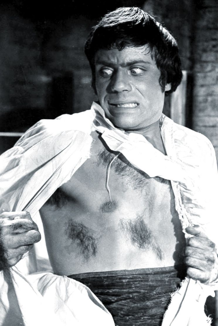 Oliver Reed