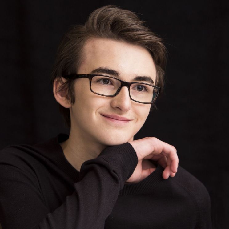 Oliver Stark