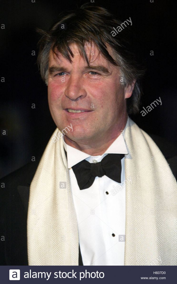 Oliver Tobias