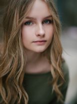 Olivia DeJonge