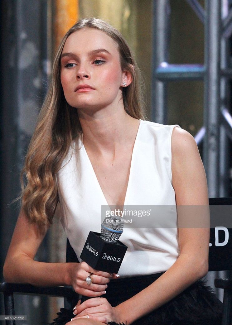 Olivia DeJonge