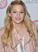 Olivia Holt photo