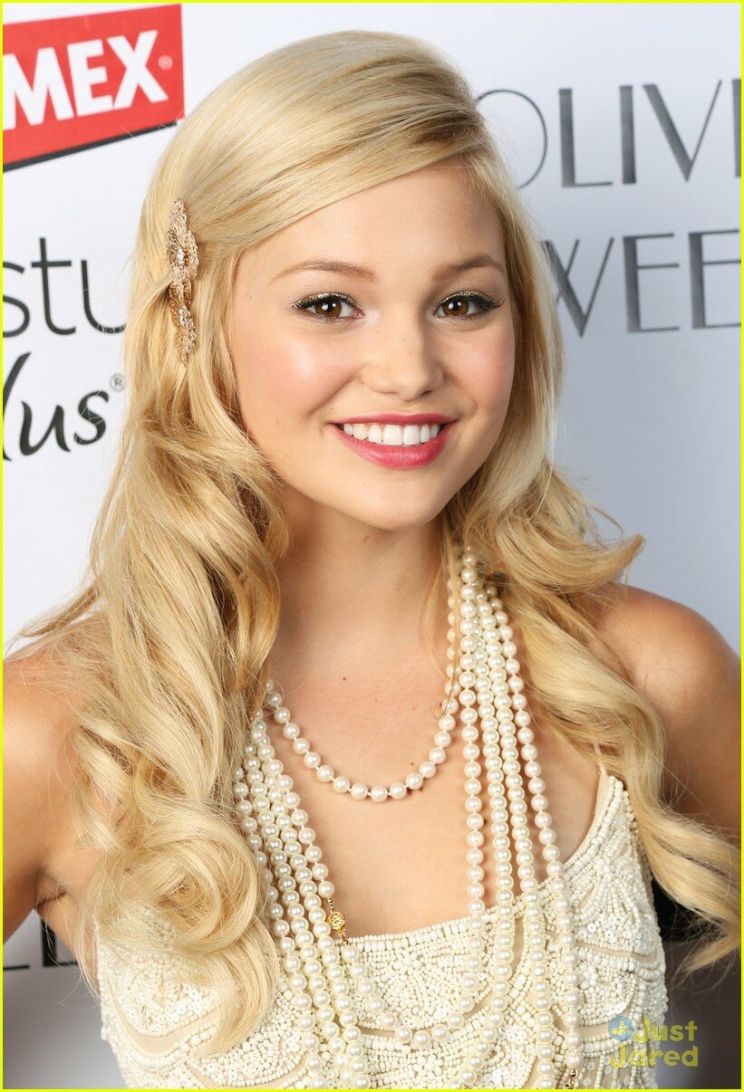 Olivia Holt