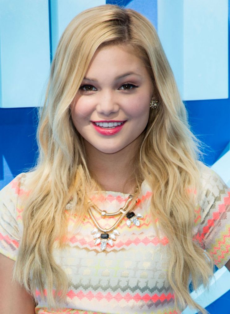 Olivia Holt