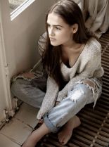 Olivia Lonsdale photo